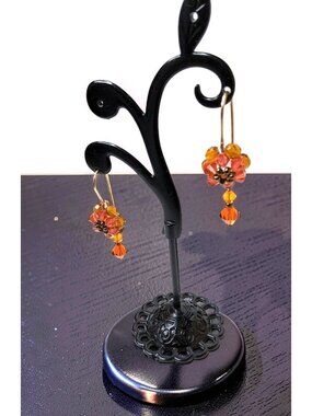 Vintage Acrylic Amber Color Metal Beads Center Flower Dangle Earrings